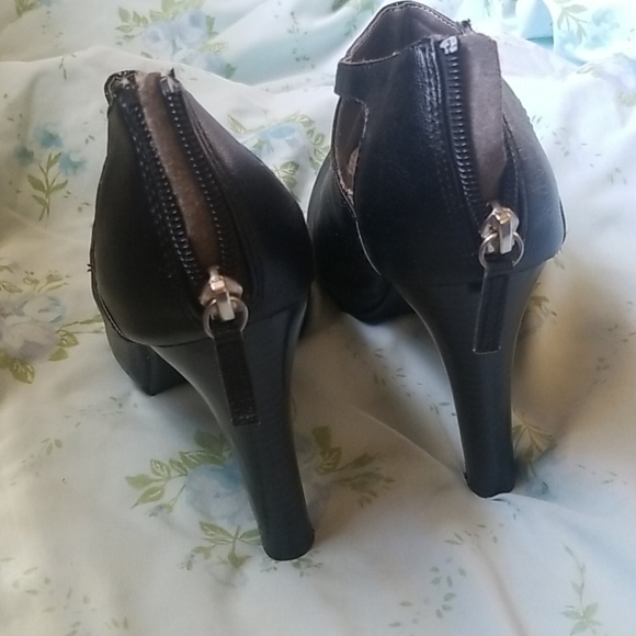 Maurices - Picture 3 of 4